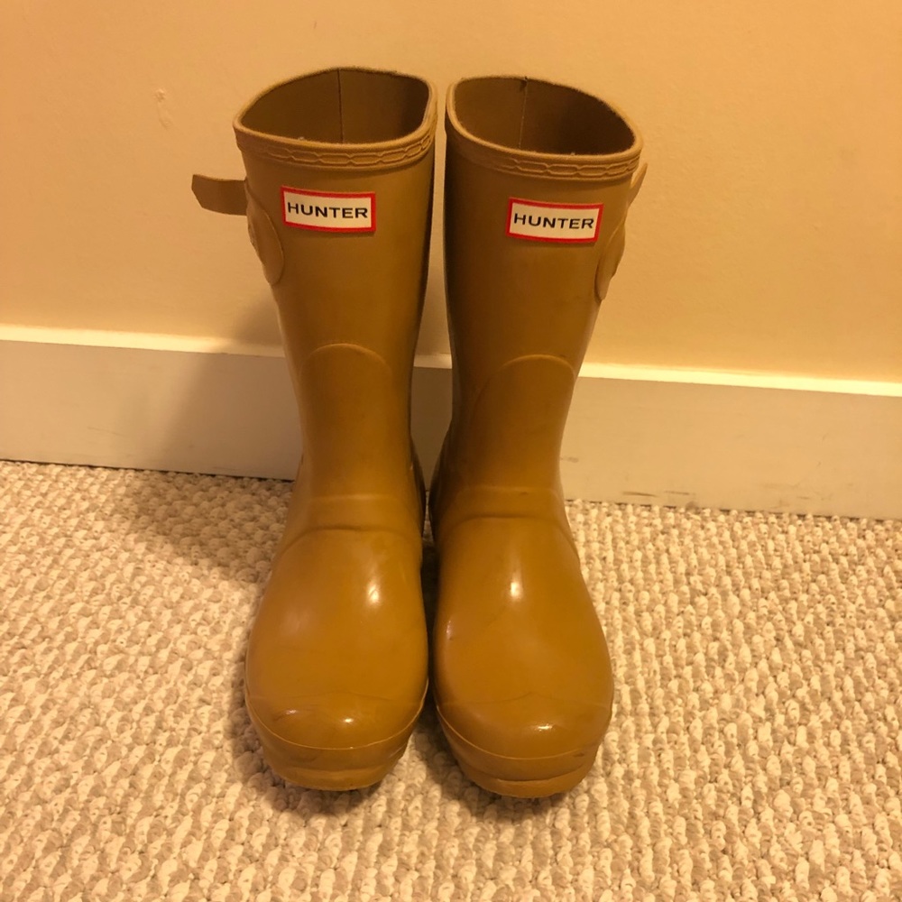 Women’s Short Hunter Boots in Yellow